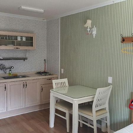 Mirvill Pension & Resort Seogwipo Ngoại thất bức ảnh
