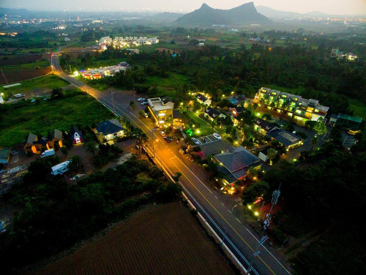 Mirvill Pension & Resort Seogwipo Ngoại thất bức ảnh