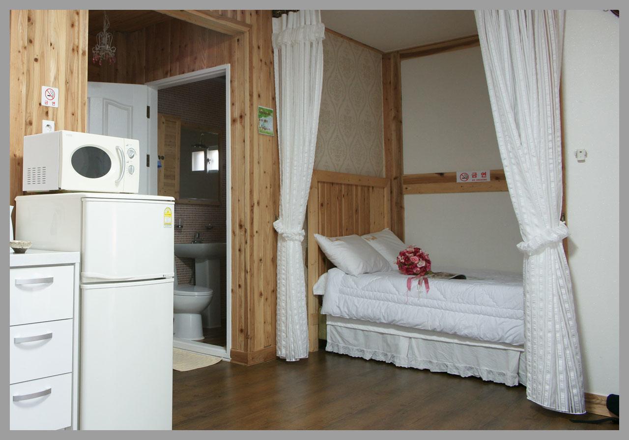 Mirvill Pension & Resort Seogwipo Ngoại thất bức ảnh