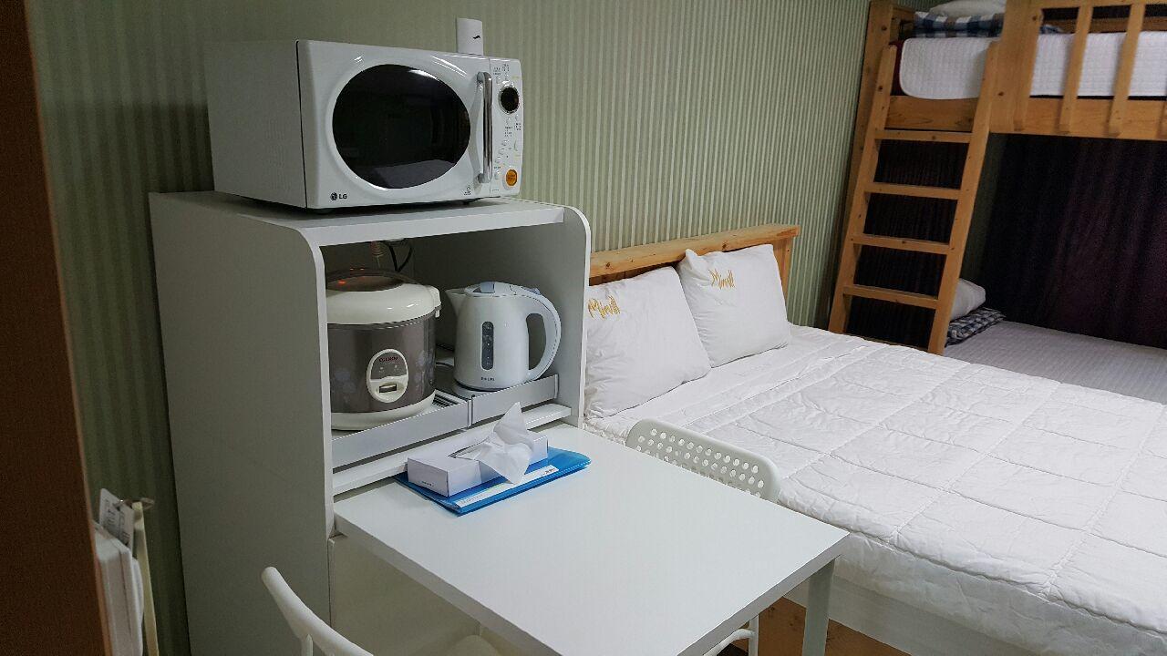Mirvill Pension & Resort Seogwipo Ngoại thất bức ảnh