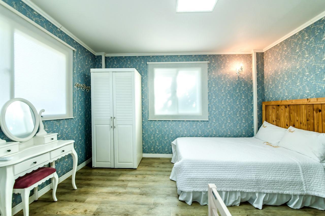 Mirvill Pension & Resort Seogwipo Ngoại thất bức ảnh