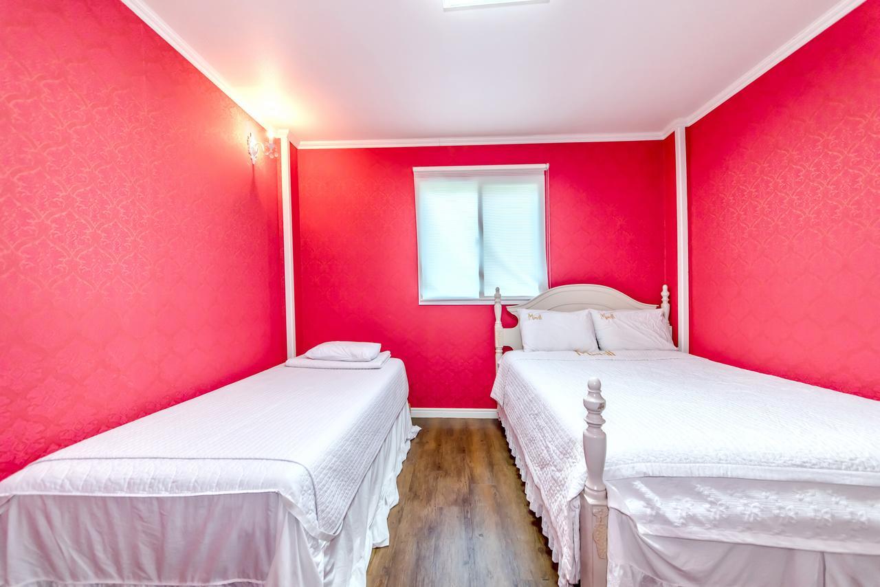 Mirvill Pension & Resort Seogwipo Ngoại thất bức ảnh