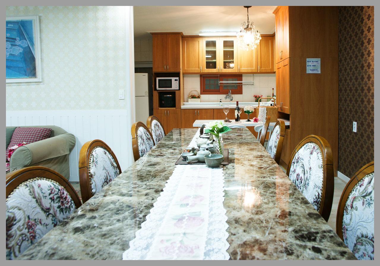 Mirvill Pension & Resort Seogwipo Ngoại thất bức ảnh